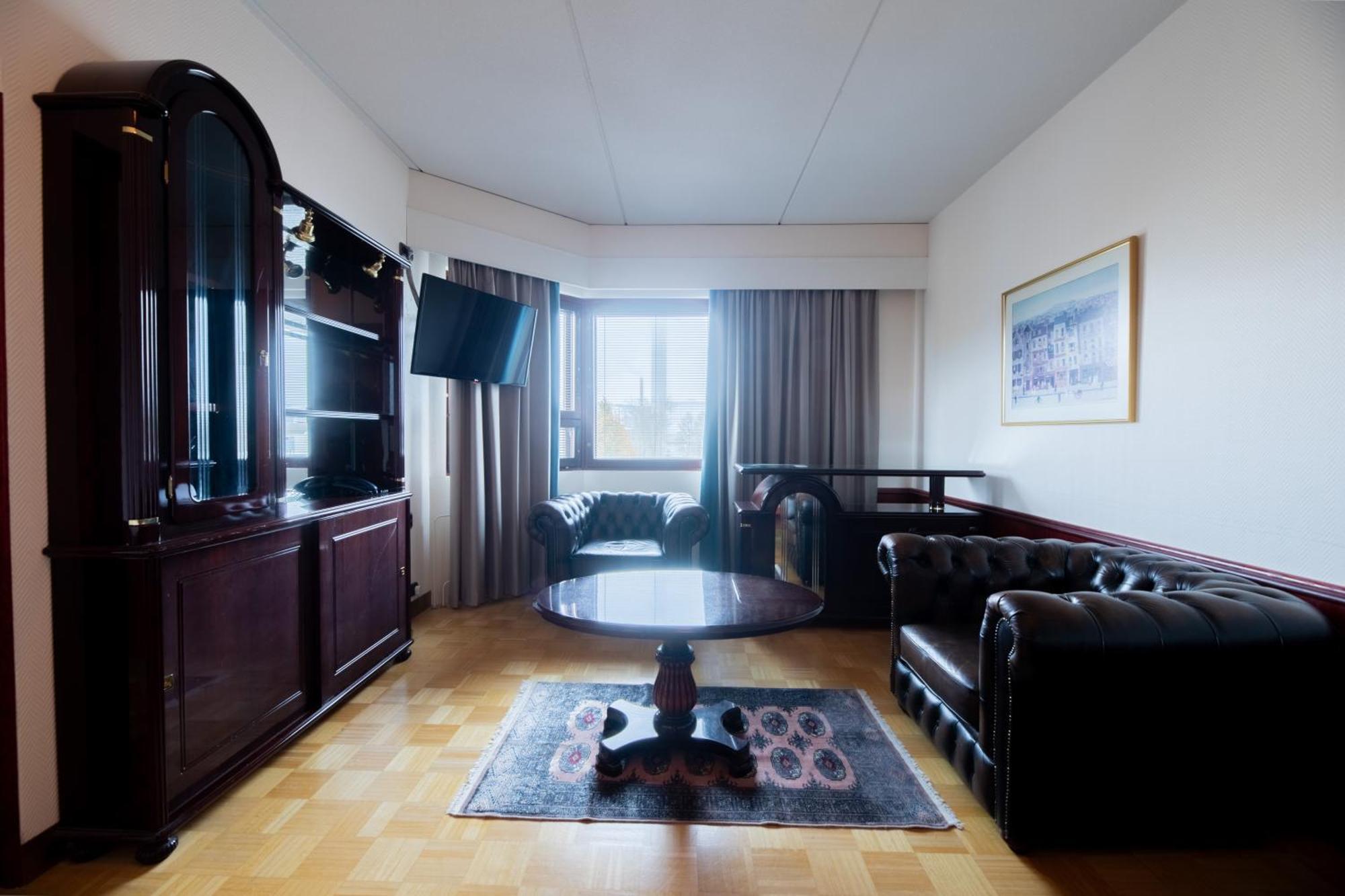 Hotel Oscar Varkaus Oda fotoğraf