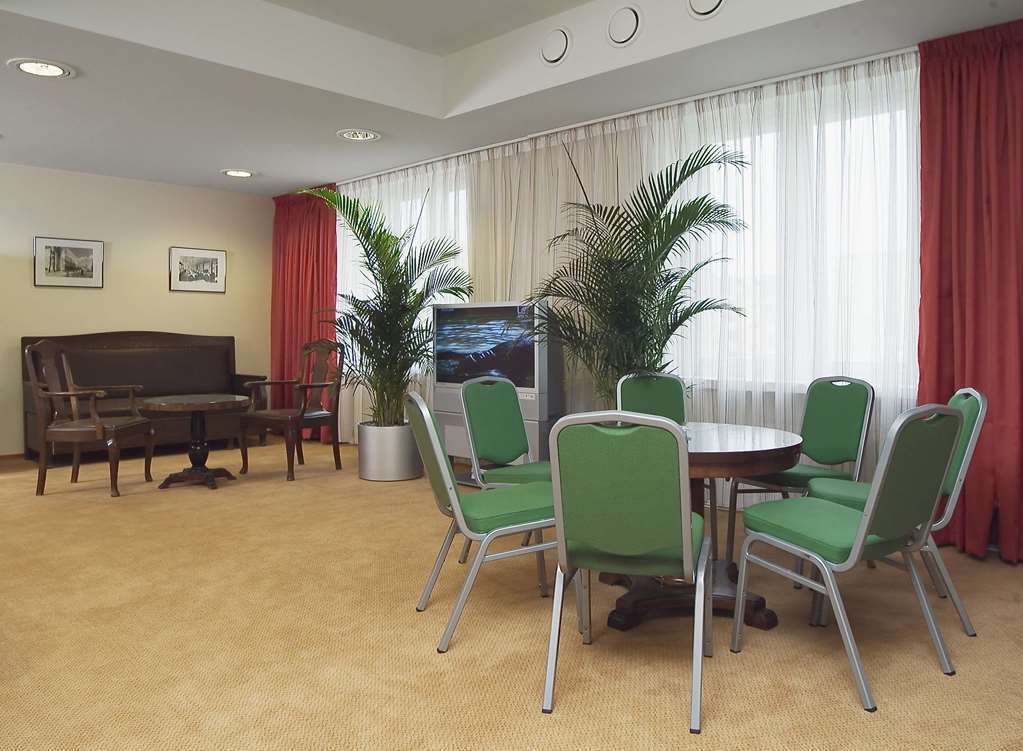 Hotel Oscar Varkaus Oda fotoğraf
